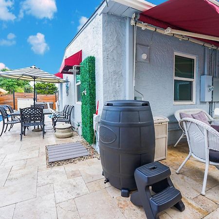 Palms Retreat! Giant Heated Pool-Hottub-Firepit-5Min2Beach-Pets-Ev Chgr Fort Lauderdale Bagian luar foto